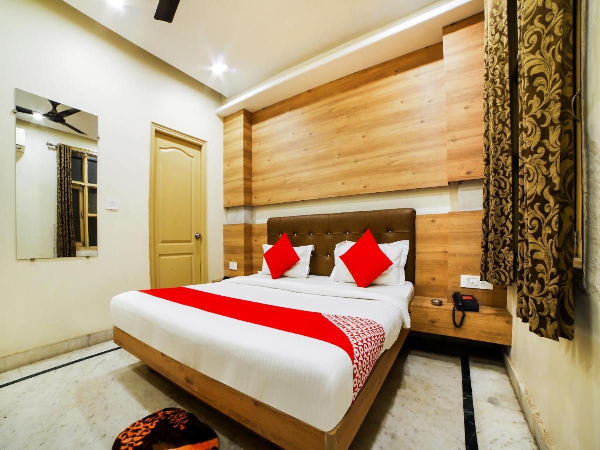 Oyo 78699 Hotel Klick International Нью-Делі Екстер'єр фото