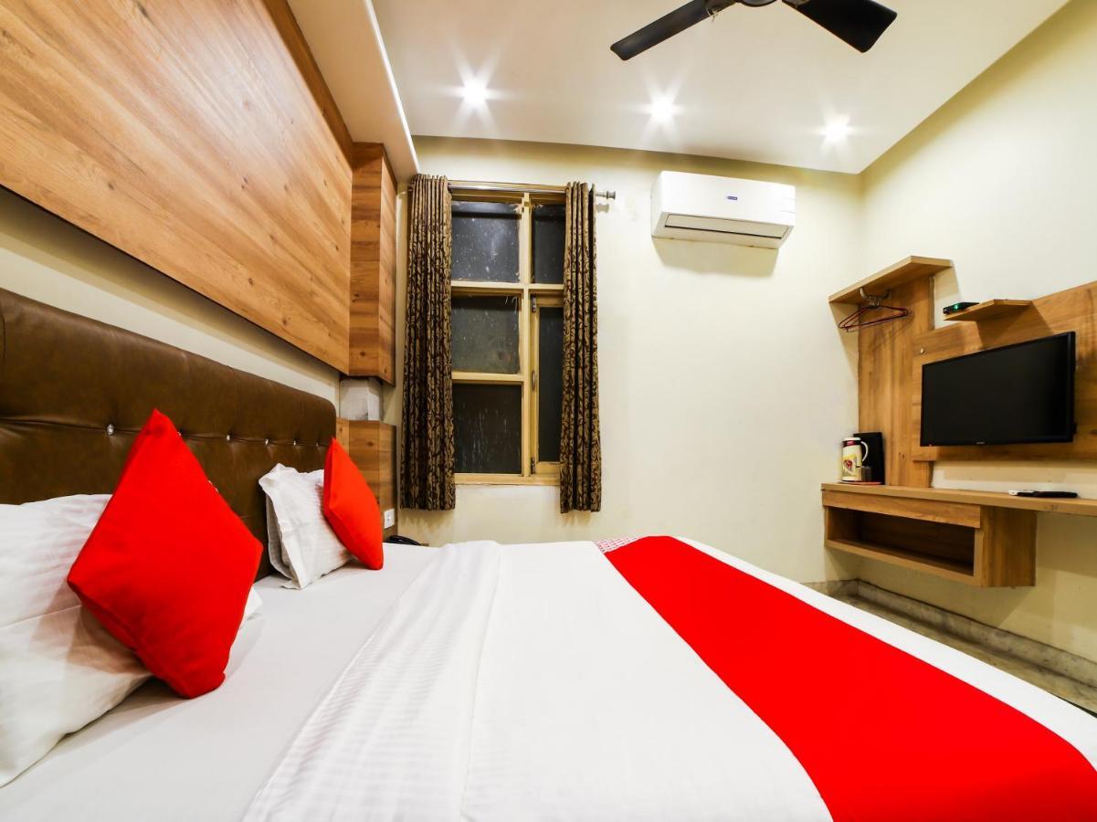 Oyo 78699 Hotel Klick International Нью-Делі Екстер'єр фото
