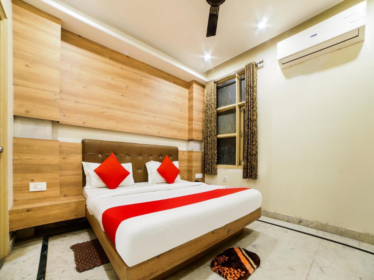 Oyo 78699 Hotel Klick International Нью-Делі Екстер'єр фото